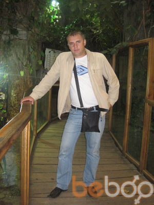  ,   Alex, 41 ,   