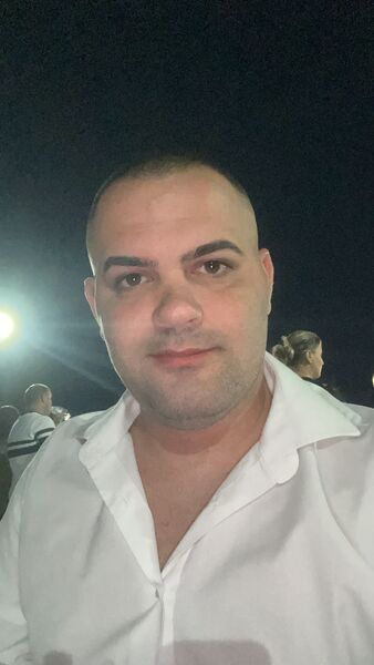  ,   Ozii, 28 ,   ,   