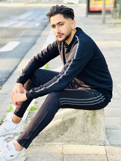  Antwerp,   Mir, 24 ,   ,   