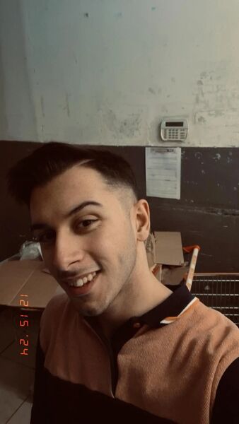  ,   Yigit, 21 ,   ,   , c 