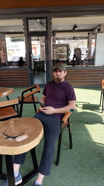  ,   Ali, 25 ,   ,   
