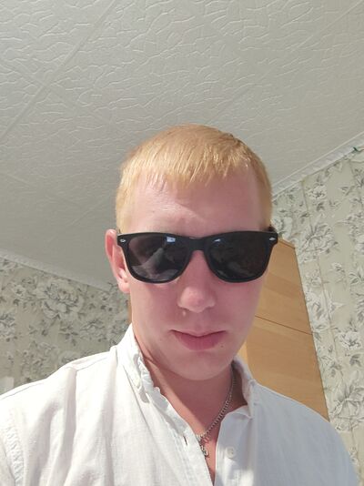  ,   Vasya, 32 ,   ,   