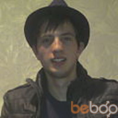  ,   Radik, 32 ,  
