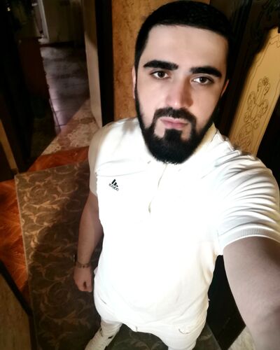  ,   Malik, 33 ,   , 