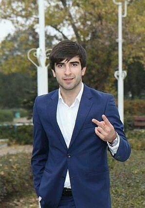  ,   Ali, 33 ,   ,   , c 