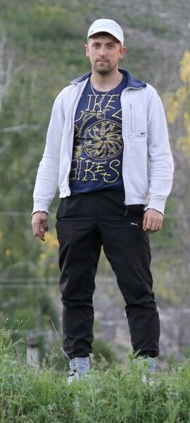  ,   Evgeny, 40 ,   c 