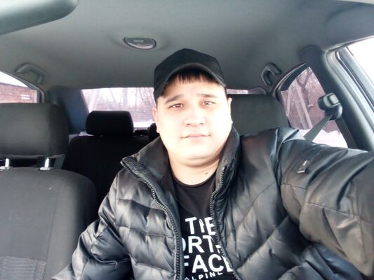  ,   Ruslan, 35 ,   ,   