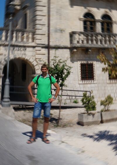  ,   Dima, 42 ,   