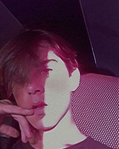  ,   Sasha, 19 ,   ,   