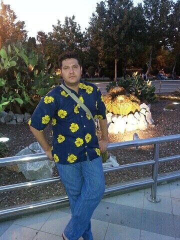  48361411  Elcin, 46 ,    
