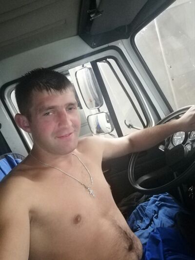  ,   Artem, 24 ,   ,   