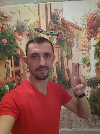  ,   Valentin, 41 ,   ,   , c 