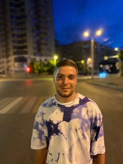  ,   Konstantin, 28 ,   ,   