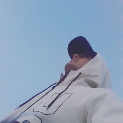  ,   Shoxruxbek, 23 ,   ,   