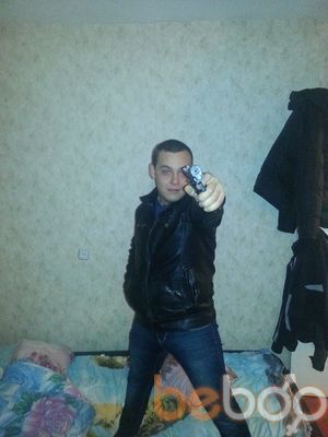  --,   , 32 ,   