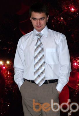  ,   Maxim, 41 ,   ,   , c 