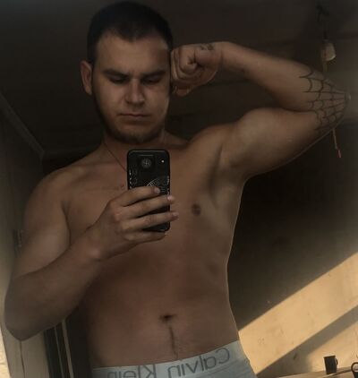  ,   Leonid, 25 ,   ,   