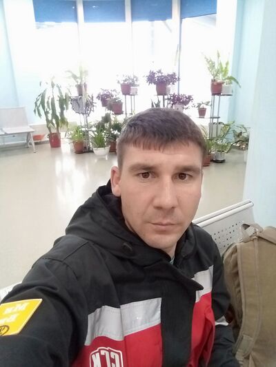  New York City,   , 32 ,   ,   , c , 