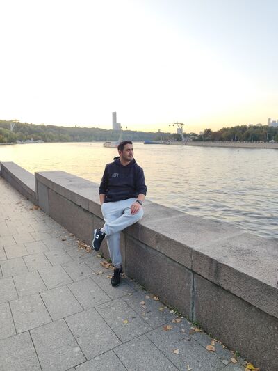 ,   Mehmet, 41 ,   ,   