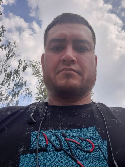  ,   Doston, 32 ,   ,   