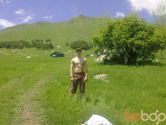  ,   Lyov, 32 ,  