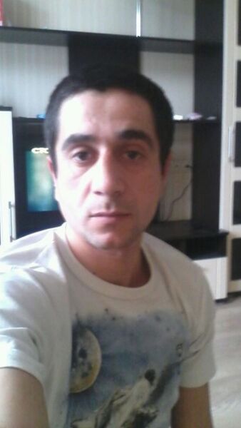  ,   Vladimir, 42 ,   ,   