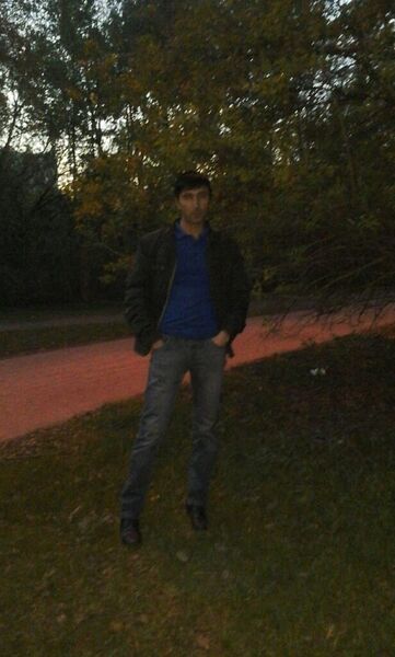  ,   Farid, 43 ,   ,   , c 