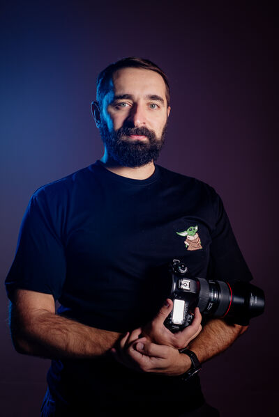  ,   Alex, 38 ,   ,   , c , 