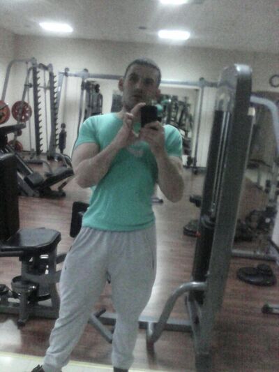  ,   Nikola, 37 ,   