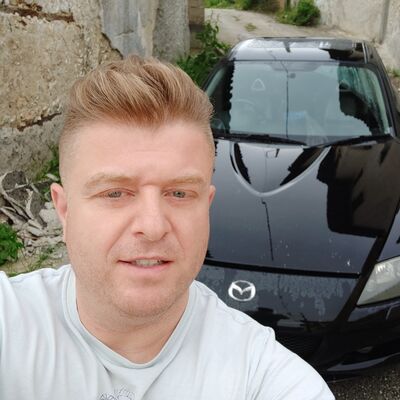  Piraeus,   Dimitris, 40 ,   ,   
