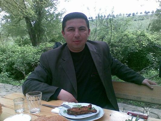  ,   Elshan, 46 ,     , c 