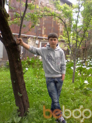  ,   Roberto, 32 ,   ,   , c 