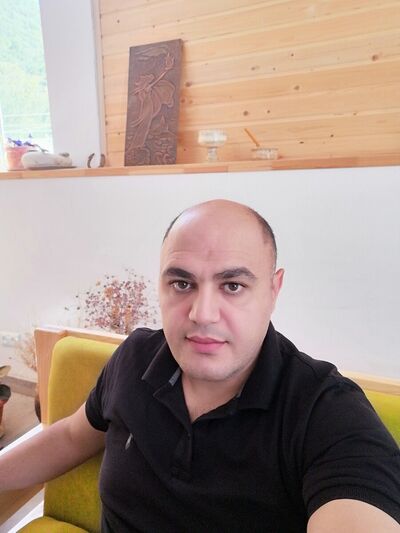  ,   Armen, 45 ,   