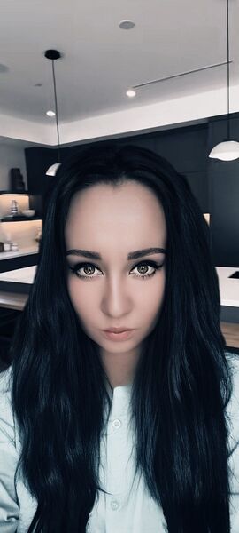  ,   Ann, 32 ,   