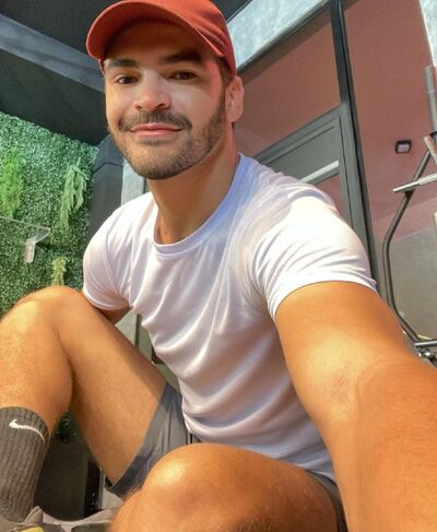  ,   Alexander, 45 ,     , c 