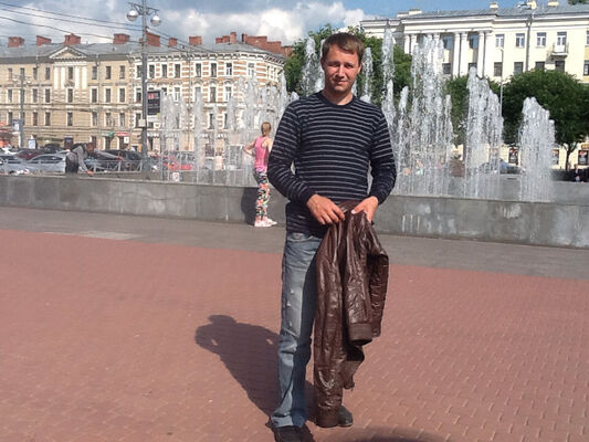  ,   Eduard, 41 ,   