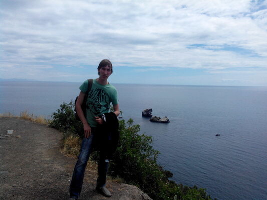  ,   Ivan, 32 ,     , c 