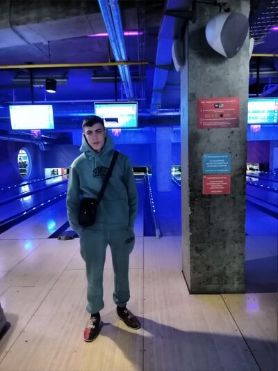  -,   Burhon, 20 ,   ,   