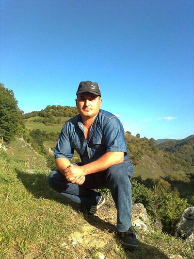  ,   M, 46 ,   ,   