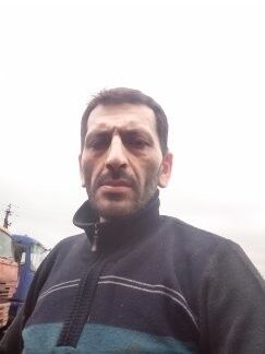  19048181  Lernik, 46 ,    