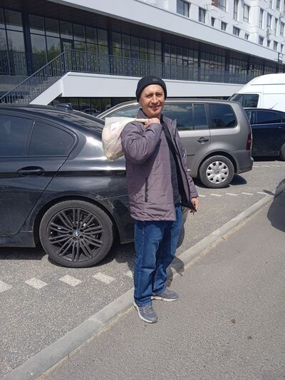  ,   Sergiu, 50 ,   ,   