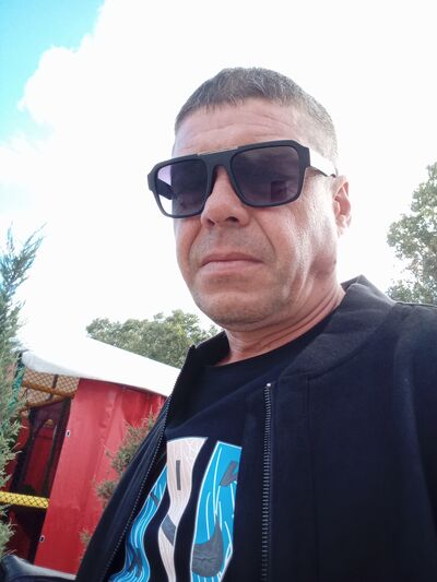  ,   Pavel, 44 ,     , c 