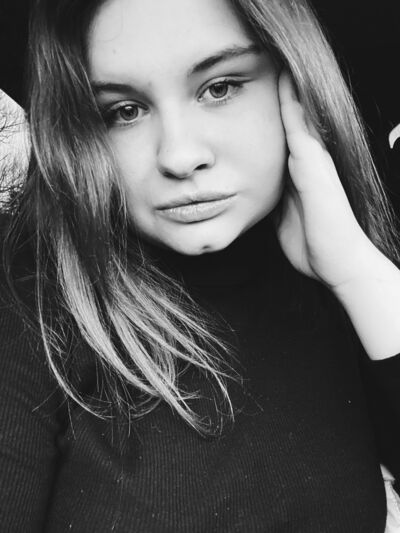 Знакомства Геленджик, фото девушки Яна, 22 года, познакомится для любви и романтики, cерьезных отношений