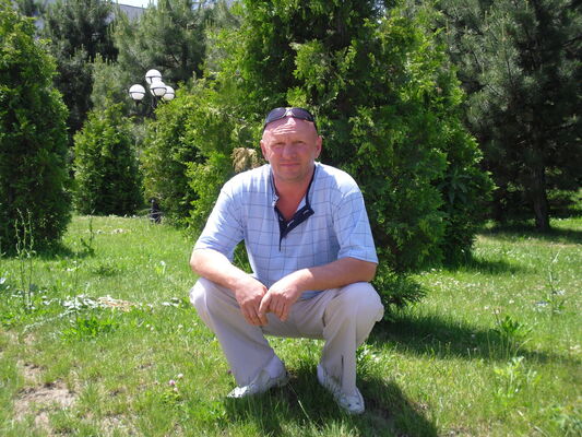  ,   Valera, 62 ,   