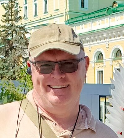  ,   Garry, 54 ,   