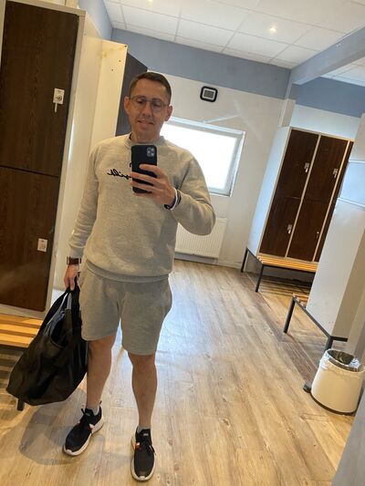  Elmshorn,   Viktor, 42 ,   ,   , c 