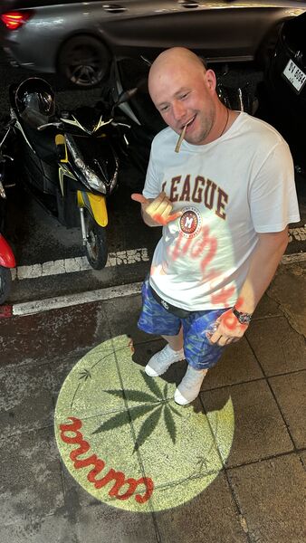  ,   Aleks, 37 ,   ,   