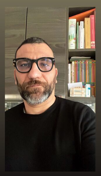  Frankfurt am Main,   Frank, 56 ,   ,   