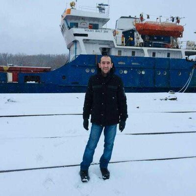  ,   Kamil, 41 ,   ,   , c 