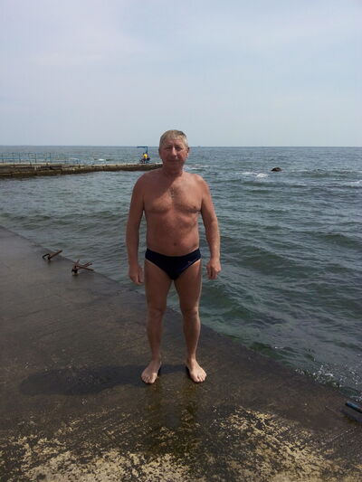  ,   Boris, 72 ,   c 